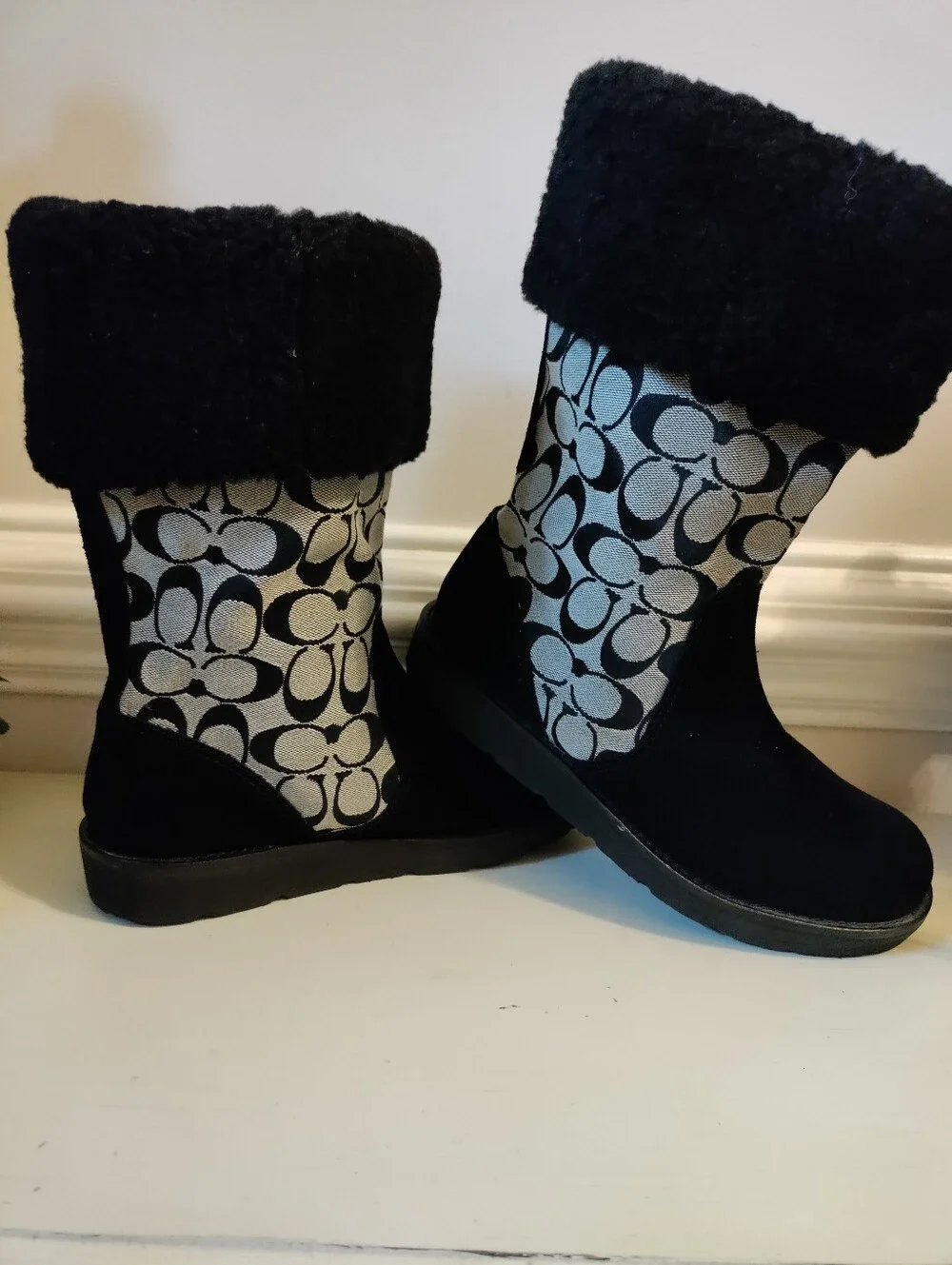 Coach Kally Signature Winter Boots – Women's Size 8.5